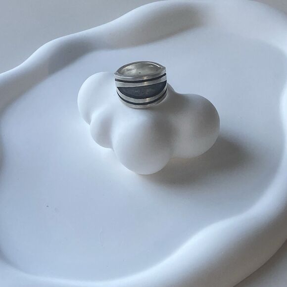 VTG Sterling Silver 925 Native American Tribal Overlay Ring SZ 7.5 UNISEX 10.5g - Picture 8 of 10